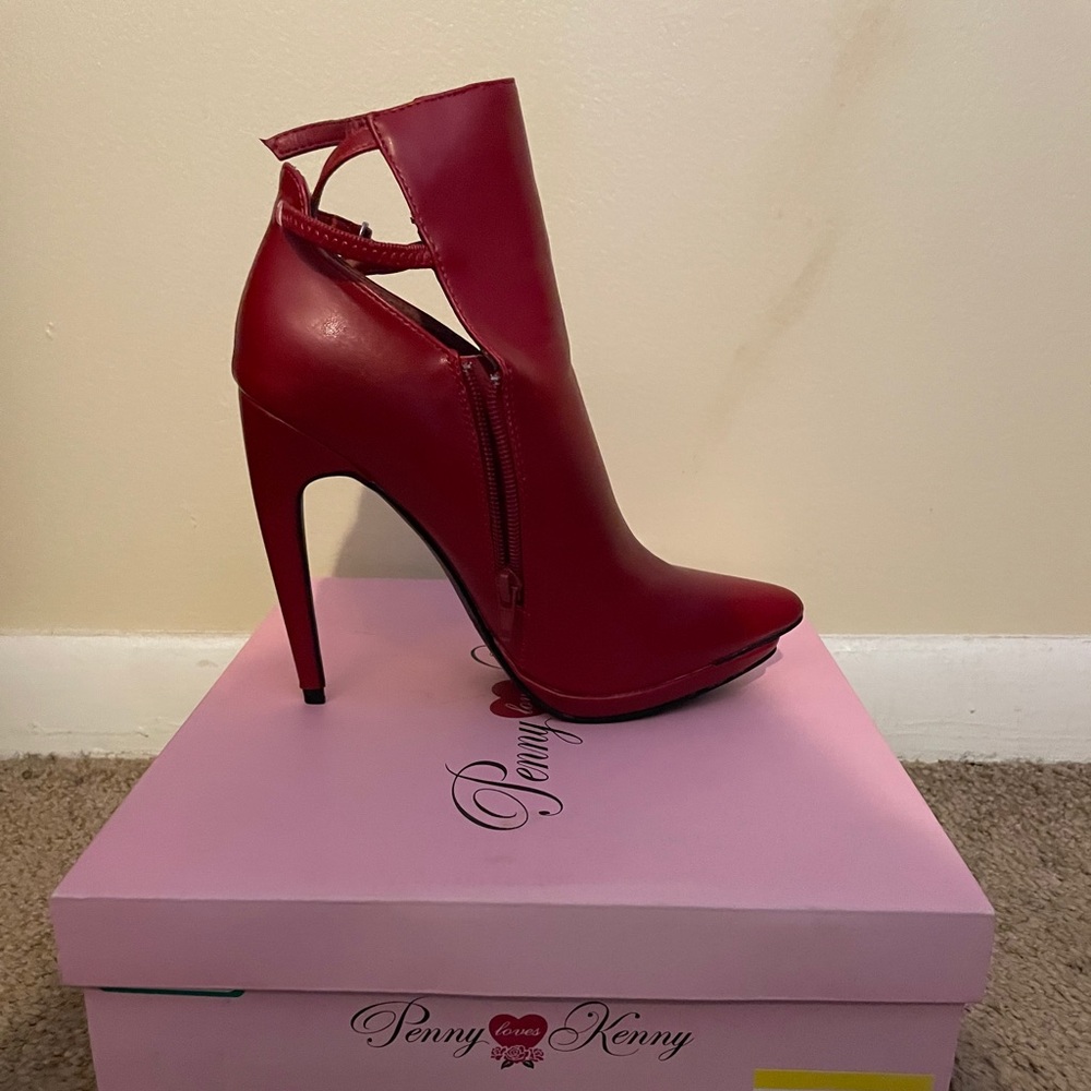 Red hot bootie